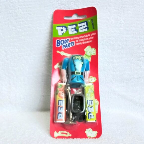 3/$40 Sealed Vintage 1996 Second Set PEZ Cavalry Officer Body Parts!! - Picture 1 of 2
